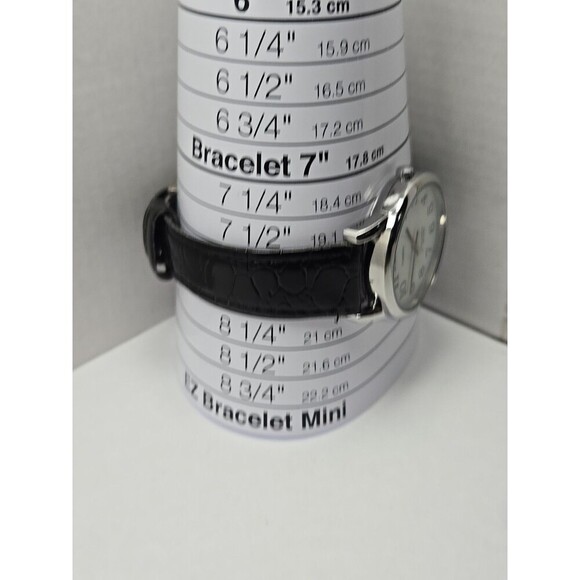 Timex Easy Reader Indiglo Silver Tone 35mm Quartz Watch Black New Battery WR 30M - Picture 7 of 13